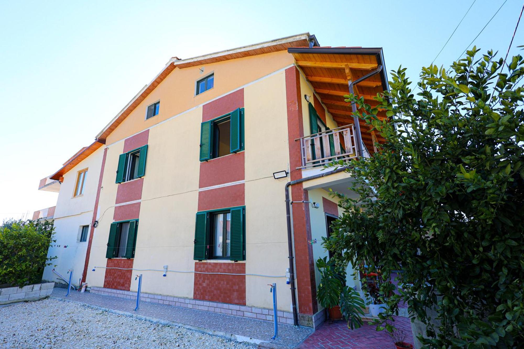 مبيت وإفطار بيرات Casa La Pieve المظهر الخارجي الصورة